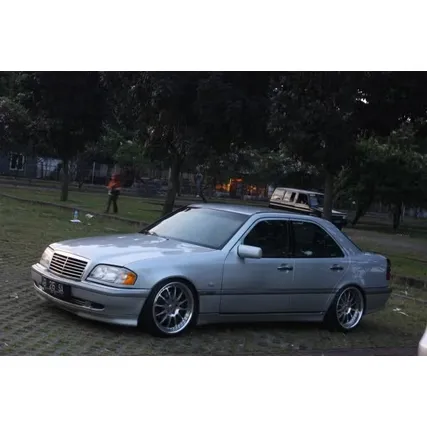 Senkesett Mercedes Benz C klasse W202 75/55 mm.