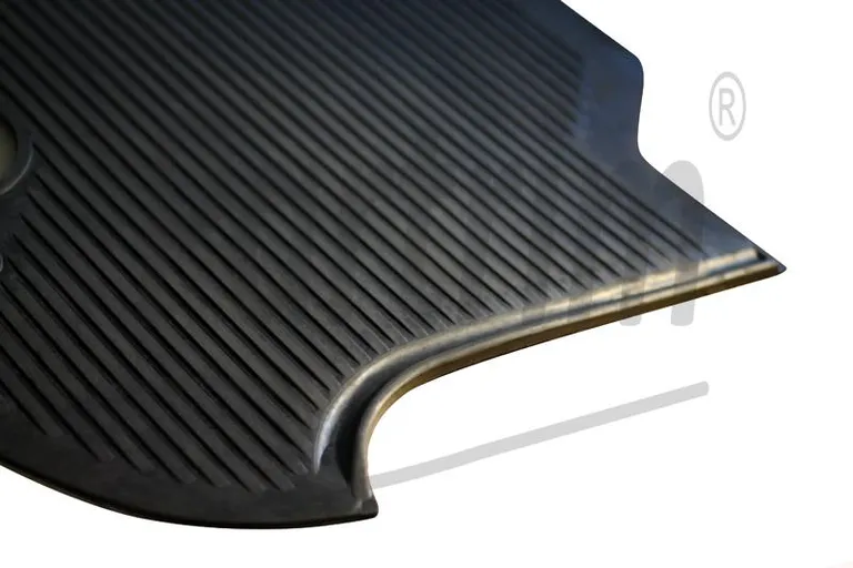 VW BUS T2 1972 - 1979 / B TYPE FRONT GUMMIMATTE LHD