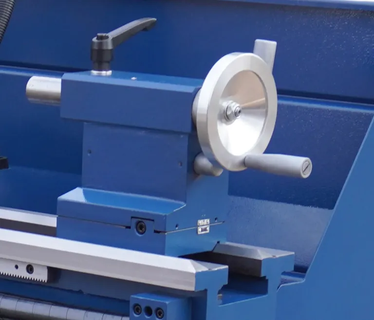 HBM dreiebenk 320x900 mm. m/digitalavlesning og frekvensomformer