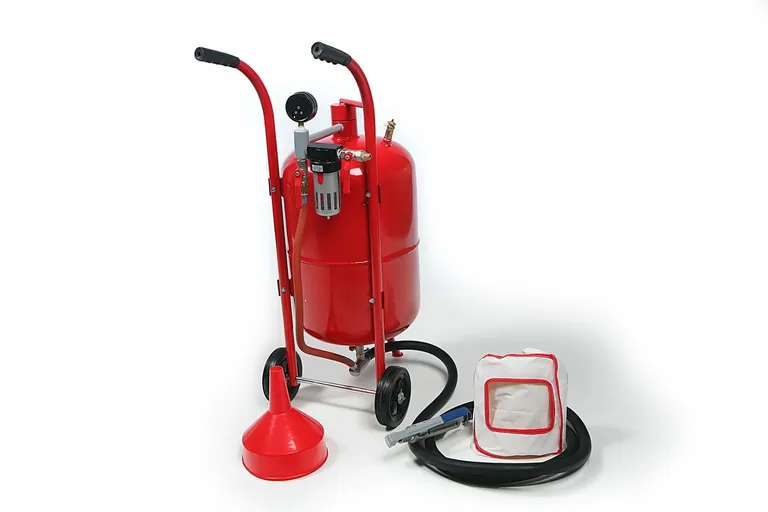 Trykksandblåser 38l.