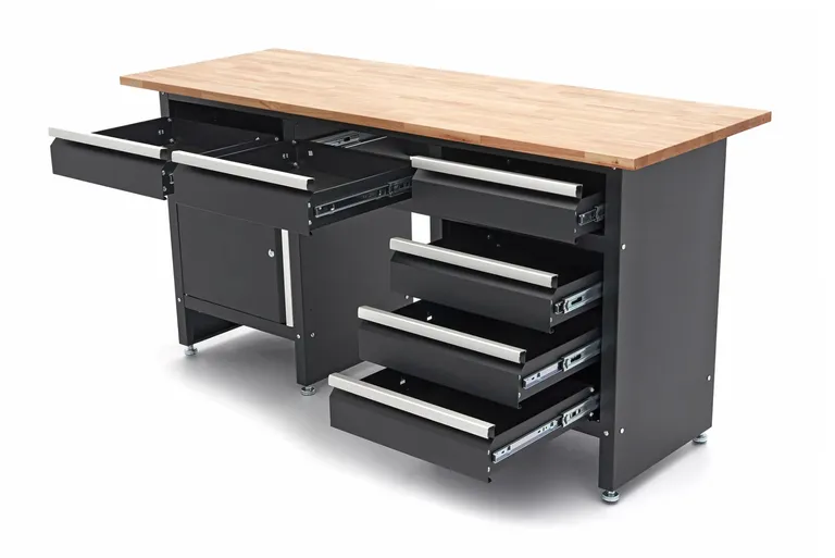 Arbeidsbenk 171 cm.