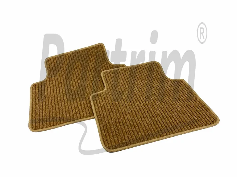 MERCEDES W108 TEPPEMATTE LINE PALOMINO