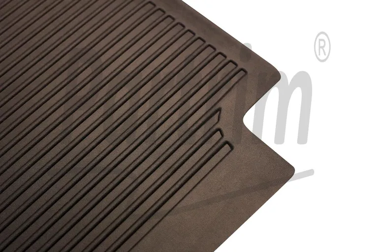 MERCEDES W123 TRUNK GUMMI