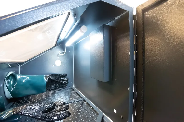 Sandblåsekabinett, benkmodell 110l.