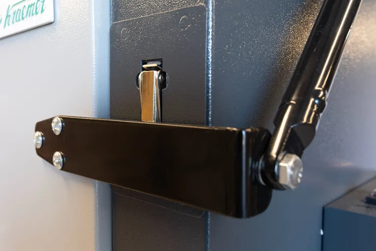 Sandblåsekabinett med avsug, 990 l.