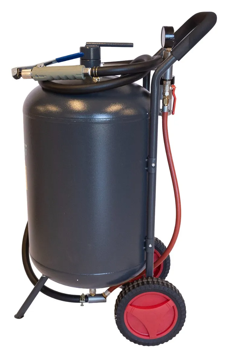 Trykksandblåser 37l.