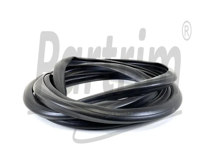 MERCEDES W110 W111 TRUNK TETNING GUMMI