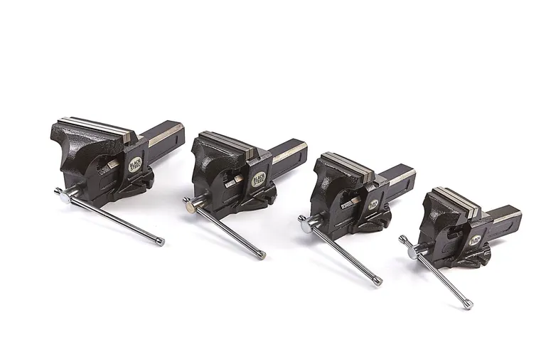 ENDELIG GARASJETID! Black Steel skrustikke, 150 mm