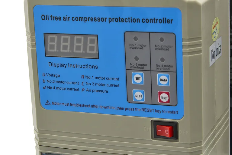Stillegående kompressor, 4 hk./200 l. 