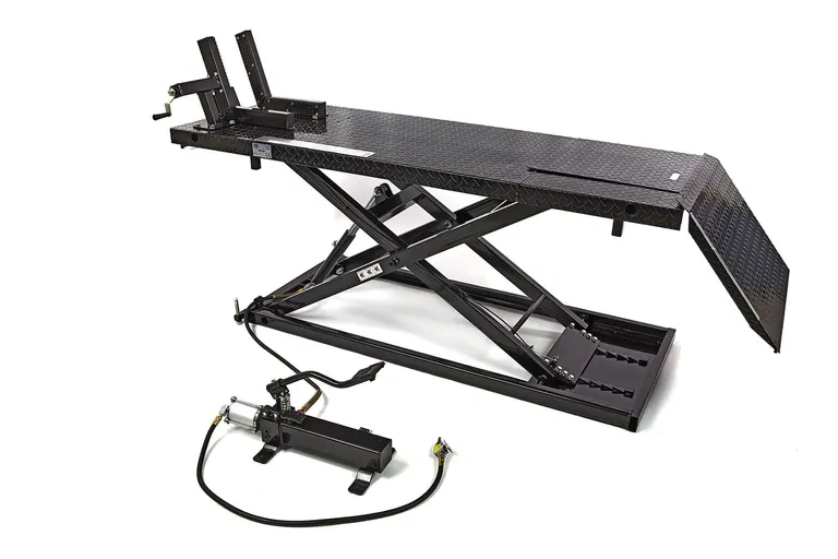 MC-løftebord, lufthydraulisk 700 kg, sort