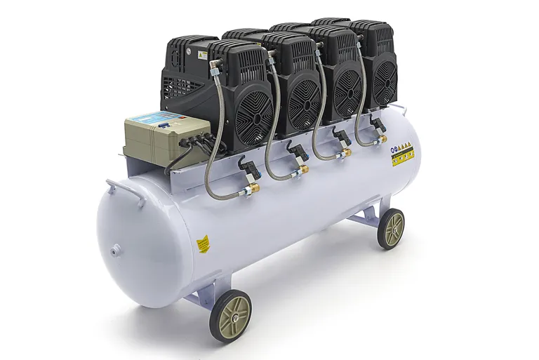 Stillegående kompressor, 7 hk./200l.