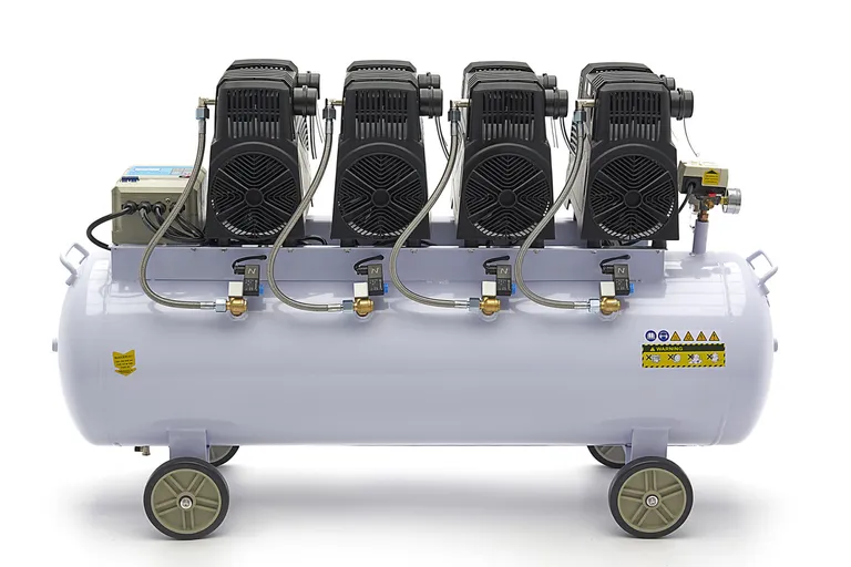 Stillegående kompressor, 7 hk./200l.