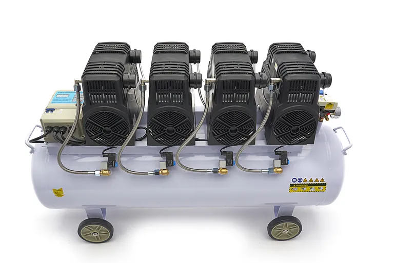 Stillegående kompressor, 7 hk./200l.