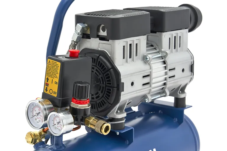 Stillegående kompressor, 550W/8 liter