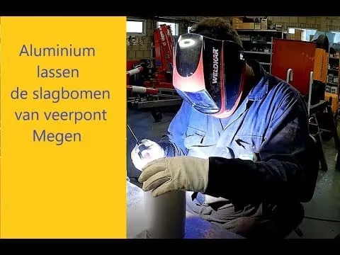Metallbåndsag med trinnløs hastighet