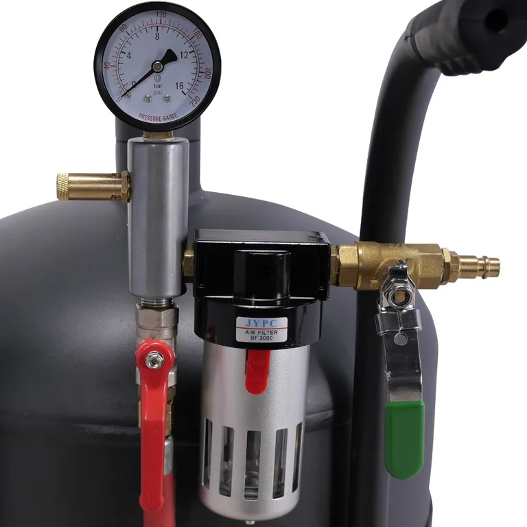 Trykksandblåser 70l.